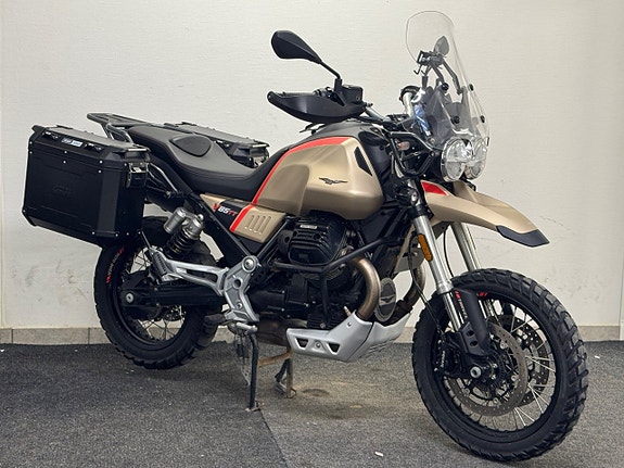 Moto Guzzi V85 TT # Travel Pack