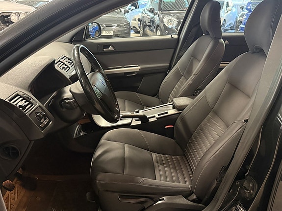 Volvo S40 6 of 9