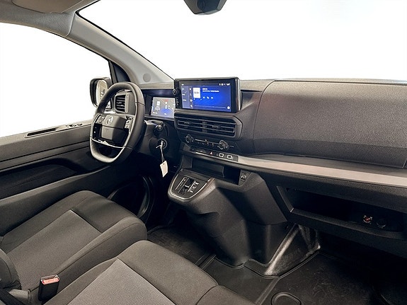 Opel Vivaro-e 12 of 14