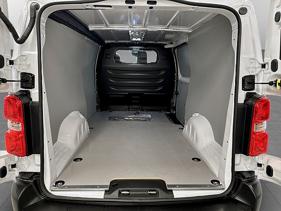 Opel Vivaro-e 6 of 14