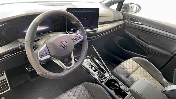 Volkswagen Golf I 8 of 14
