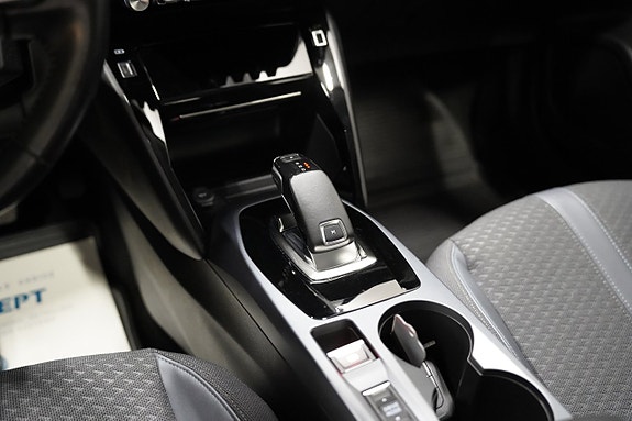 Peugeot 2008 13 of 20