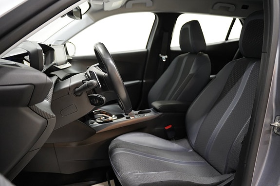 Peugeot 2008 8 of 20