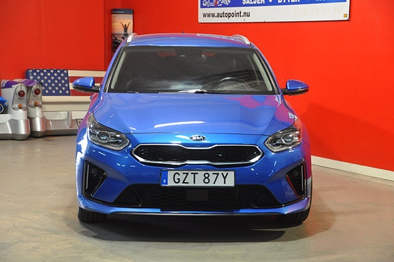 Kia Ceed 2 of 22