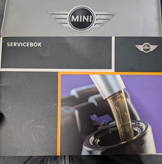 MINI Cooper 18 of 18