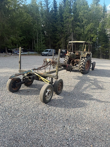 Volvo BM 35 + timmerkärra / kran 8 of 12