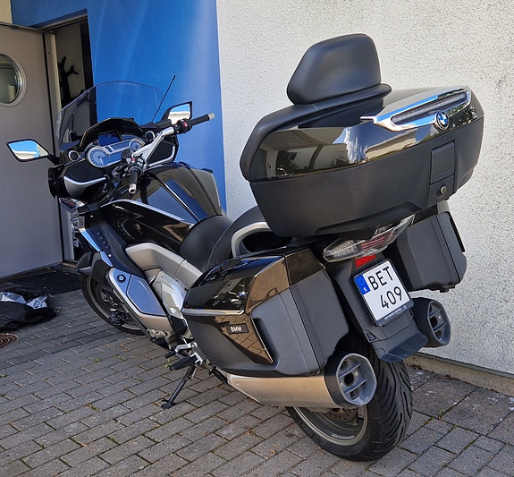 BMW K 1600 GTL 2 of 8