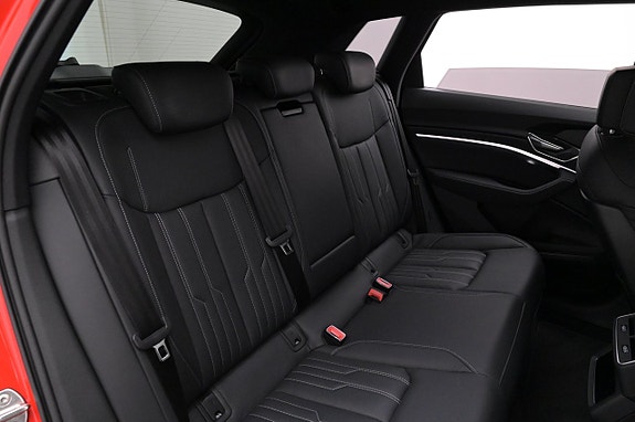 Audi Q8 21 of 27