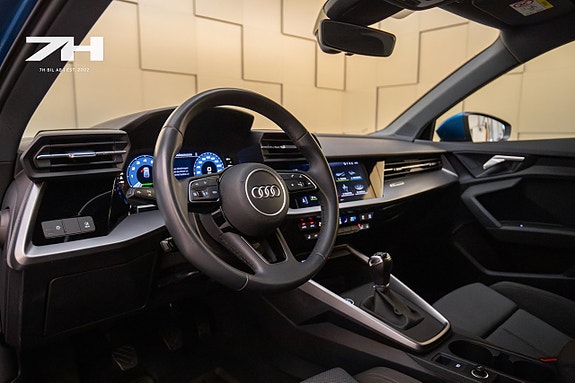 Audi A3 9 of 17