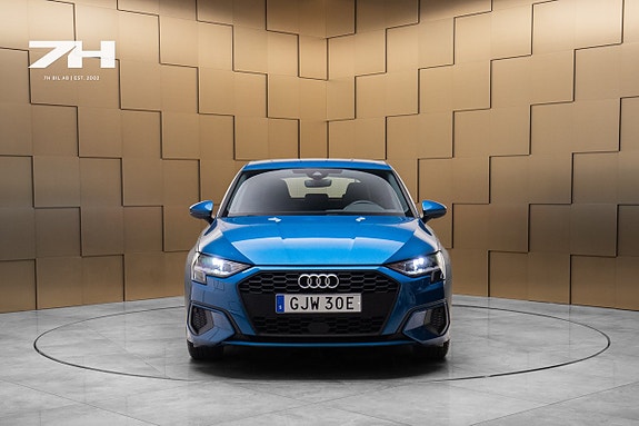 Audi A3 8 of 17