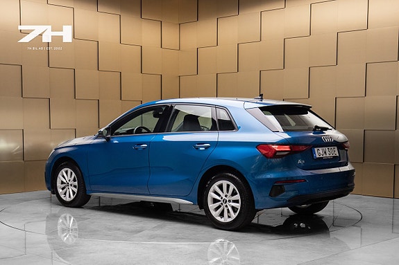 Audi A3 3 of 17