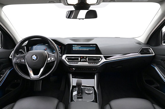 BMW 330e 6 of 27