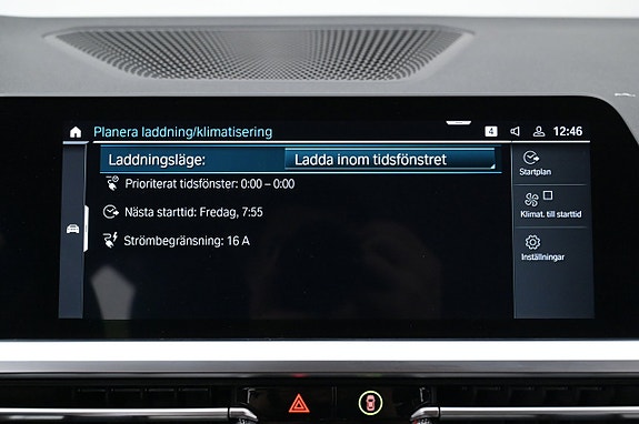 BMW 330e 17 of 27