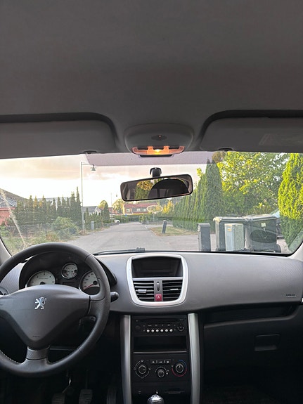 Peugeot 207 6 of 6