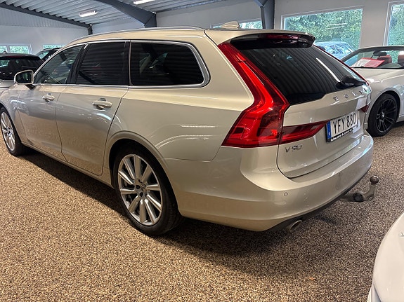 Volvo V90 10 of 12