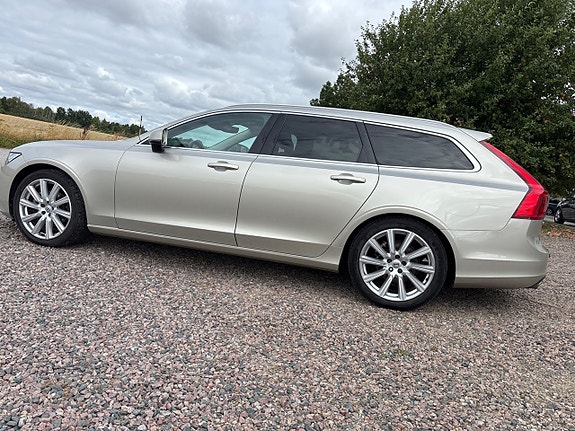 Volvo V90 6 of 12