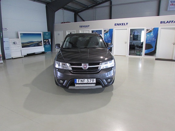 Fiat Freemont 2 of 20