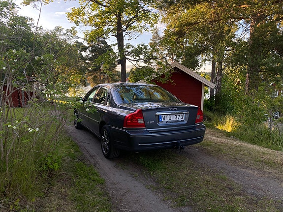 Volvo S80 4 of 7