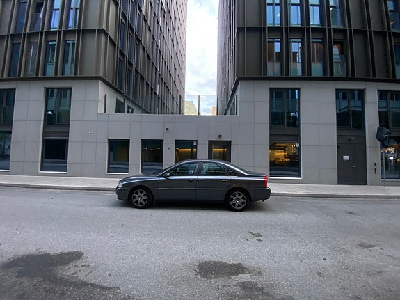 Volvo S80 3 of 7