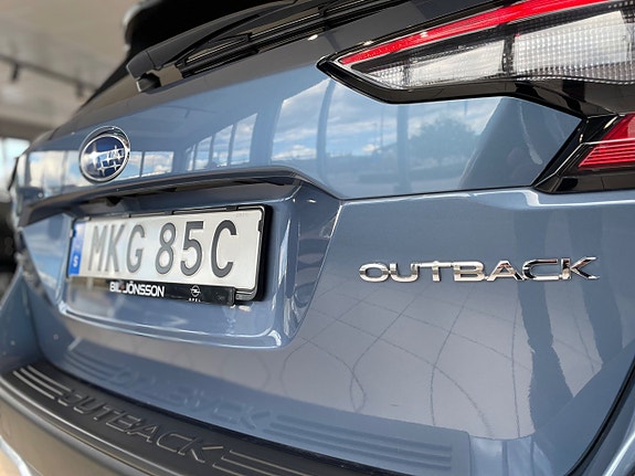 Subaru Outback 9 of 23