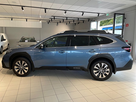 Subaru Outback 7 of 23