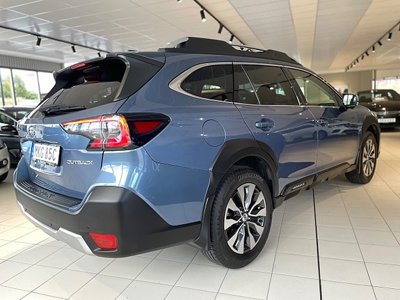 Subaru Outback 4 of 23
