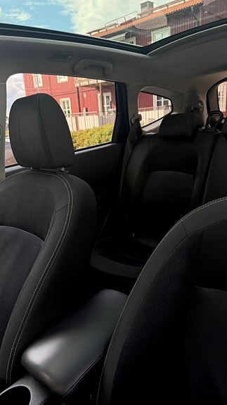 Nissan Qashqai+2 4 of 5