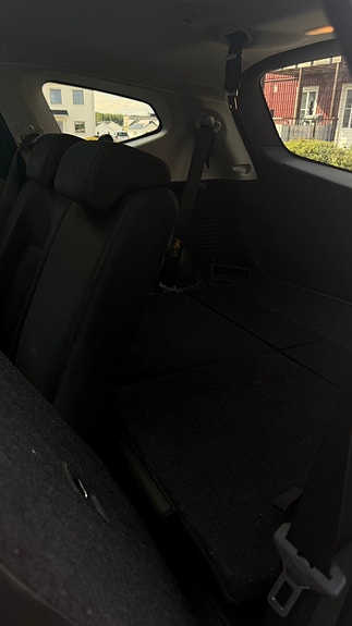 Nissan Qashqai+2 5 of 5