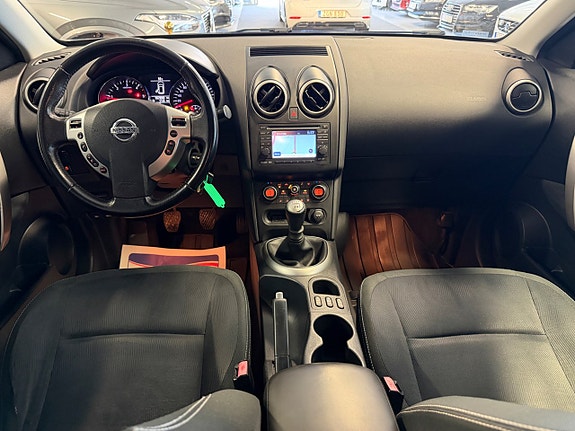 Nissan Qashqai 12 of 17