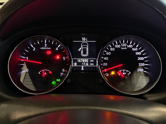 Nissan Qashqai 14 of 17