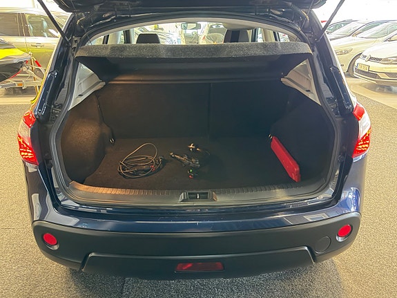Nissan Qashqai 10 of 17