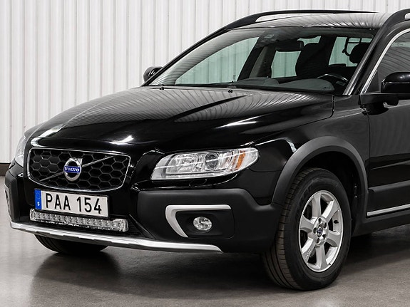 Volvo XC70 6 of 28