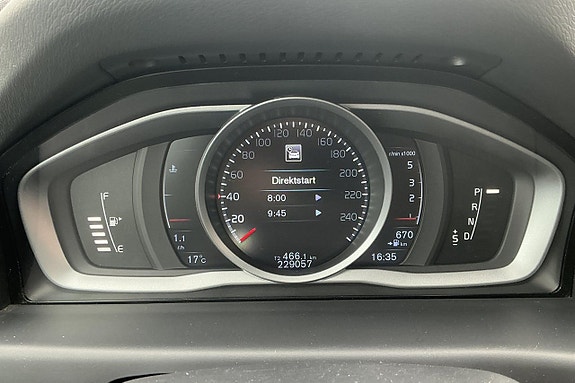 Volvo XC70 24 of 28