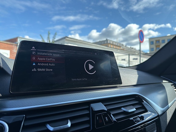 BMW 520d 16 of 17