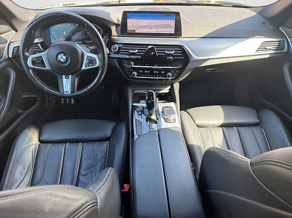BMW 520d 10 of 17