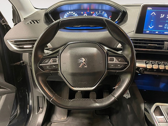 Peugeot 5008 13 of 23