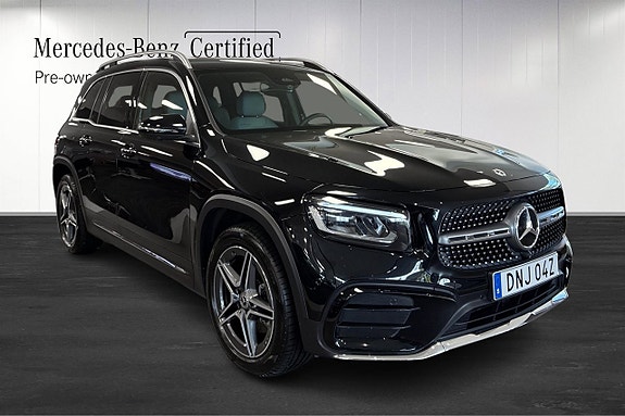 Mercedes-Benz GLB200 2 of 20