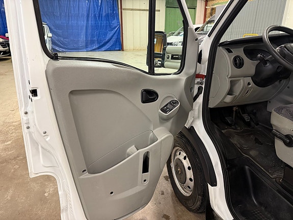 Renault Master 11 of 13
