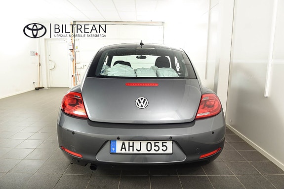 Volkswagen Beetle 4 of 12