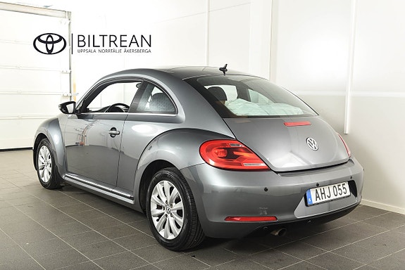 Volkswagen Beetle 2 of 12