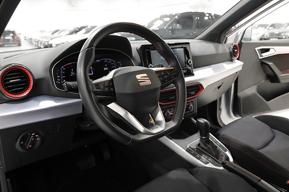 Seat Arona 9 of 25