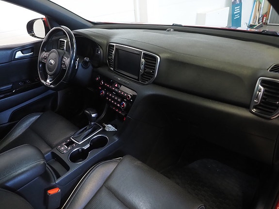 Kia Sportage 10 of 26