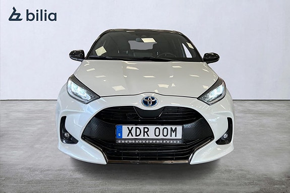 Toyota Yaris 6 of 21