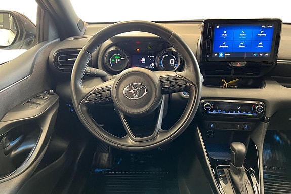 Toyota Yaris 11 of 21