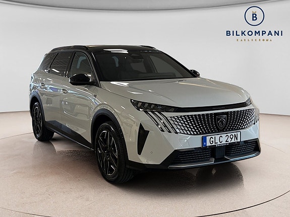 Peugeot 5008 5 of 17