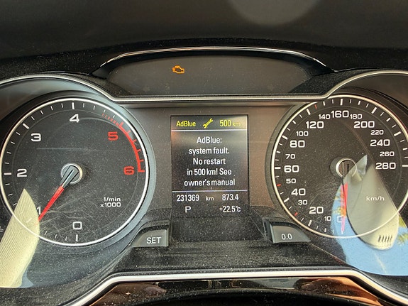 Audi A4 5 of 13