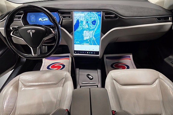 Tesla Model S 7 of 20