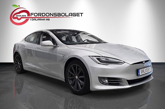 Tesla Model S 3 of 20