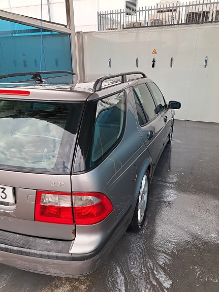 Saab 9-5 12 of 18