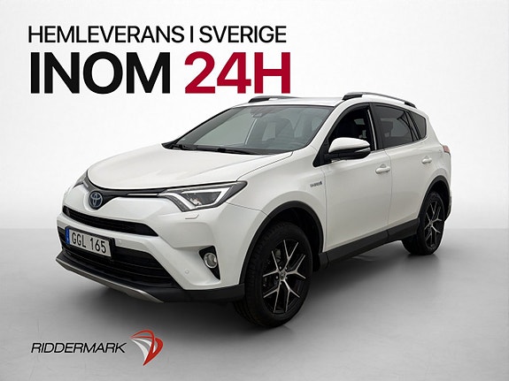 Toyota RAV4 3 of 28